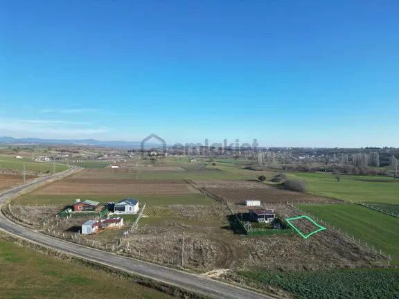 Pınarhisar Tozaklıda 211 M2 Asfalt Cephe 1