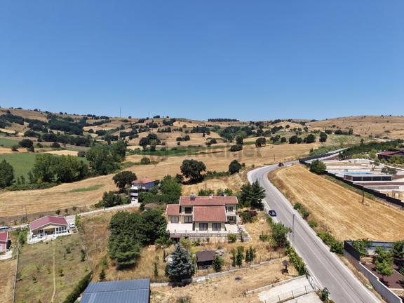 Balıkesir Boğazköy'de 2.177m²arsa İçinde Satılık Müstakil Villa 1