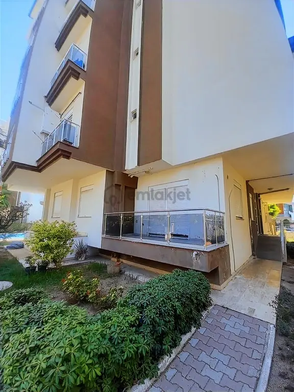 Konyaaltı Hurma Rezidansta 1+1 Kiralık 2
