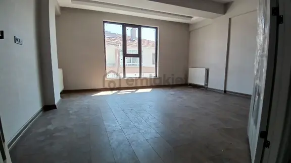 Çıtırık'tan Sincan Akşemseddin Mh. Çağlayan Cd.üzerinde Sıfır 3+1 2