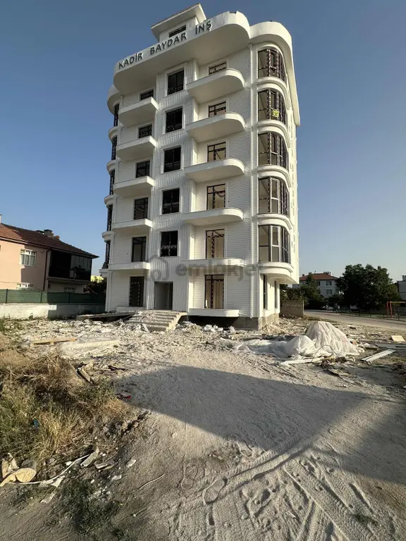 Başarı Emlak'tan Ereğli Ziya Gökalp'te Sıfır 2+0 Satılık Daire 2