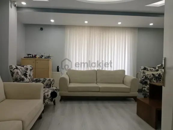 Belediye Yakını Modern Yaşam Geniş Kiralık 3+1 1