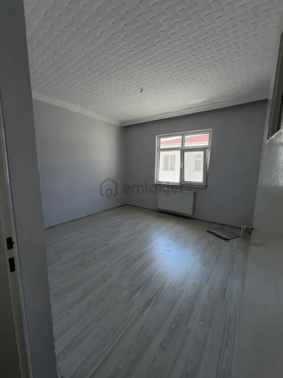 Evka Mahallesinde Satılık 2+1 Daire 2