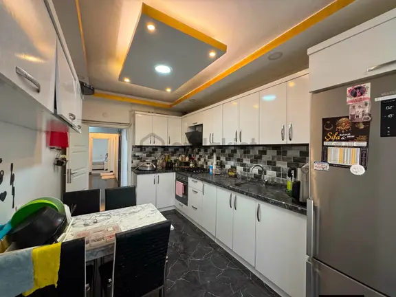 Samsun Atakum Cumhuriyet Mahallesi'nde Kat Tapulu Eşyalı 3+1 Satılık Daire 1