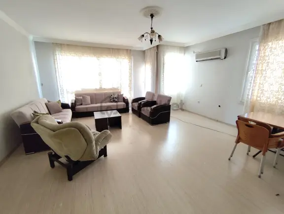 Arca'dan Pozcuda Merkezi Konum Eşyalı 2+1 1