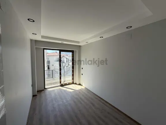 Şehzade'den Buldan Merkez'de Sıfır Oturmaya Hazır Lüks 2+1 Daire 2
