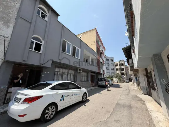 Arve'den Barış Mah'de Bahçeli 2 Katlı 257 M2 Satılık Müstakil Ev 2