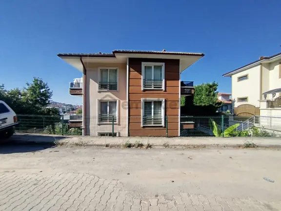 Serdivan Kemalpaşa Mahallesi'nde Satılık 2+1 Manzaralı Daire 2