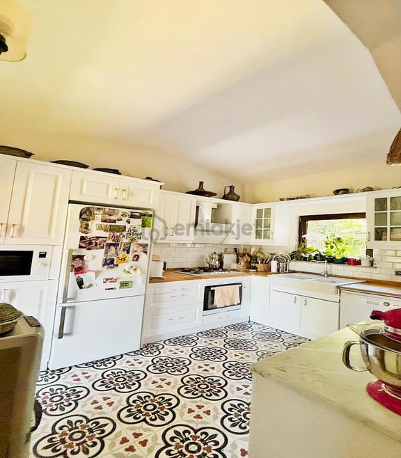 Şile De Site İçi Güvenlikli Havuzlu 4+1 Satılık Villa 2