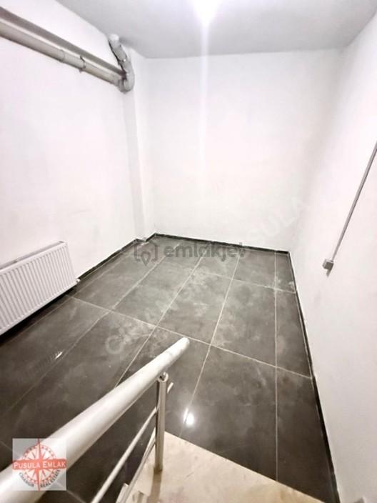 Cihangir'de Sıfır Binada Bacalı Satılık İş Yeri - 75m² 2