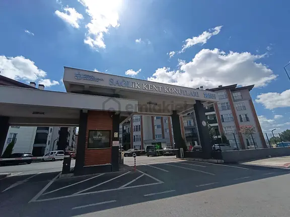 Kartepe Sağlık Kent Konutları'nda 2+1 Kıralık 1