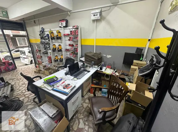 Tevfikbey Mahallesi Caddeye Yakın Dükkan 2