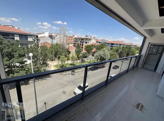 Ersev'den Site İçi 2+1 Önü Park Geniş Balkon Lansmana Özel Fiyat 1