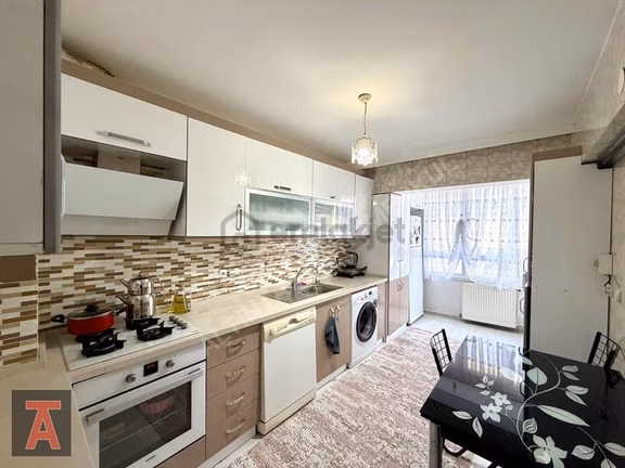 Topçu Mah'de Full Yapılı Ara Kat Cadde Yakını 3+1 Daire 1