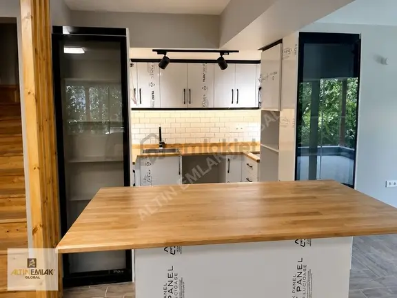 Sarıgerme De 4+1 İnci Kıymetinde Özel Site İçinde Satılık Villa 1