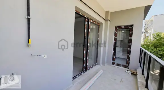 Menemen Uğur Mumcu Mh. 2+1 80 M² Kiralık Daire 2