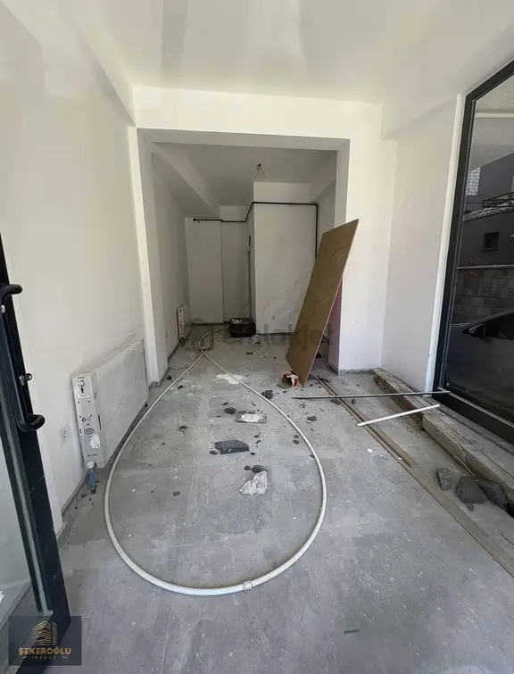Şekeroglu Cadde Üstü Sıfır Dükkan Kiralık 1