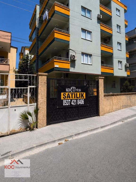 Yeşilyurt Mahallesi’nde Koç Emlak’tan Satılık 3+1 Daire 1