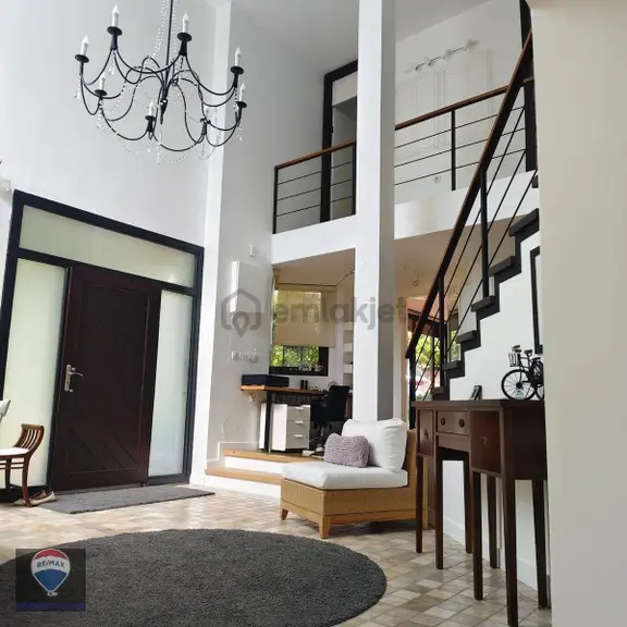 Kuşadası,hasan Vardar Vıllaları'nda,lüks,deniz Manzaralı Villa 2
