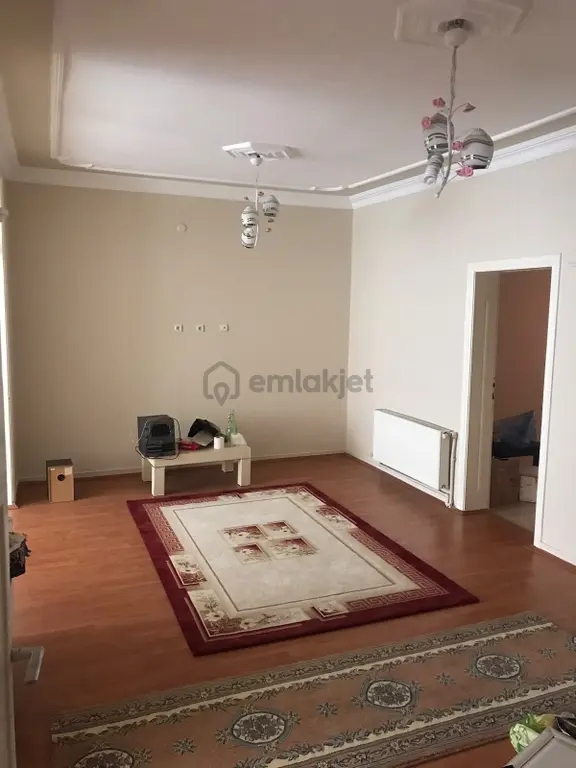 Huzur Mahallesi'nde Satılık 3+1 Geniş Ve Ferah Daire 2