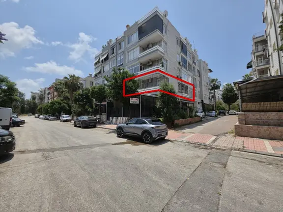 Remax Palm'den Sahile Yürüme Mesafesinde Satılık 3+1 1