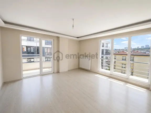 Re/max Modern Seha Söyler'den Ferah Ve Modern Kiralık 1+1 1