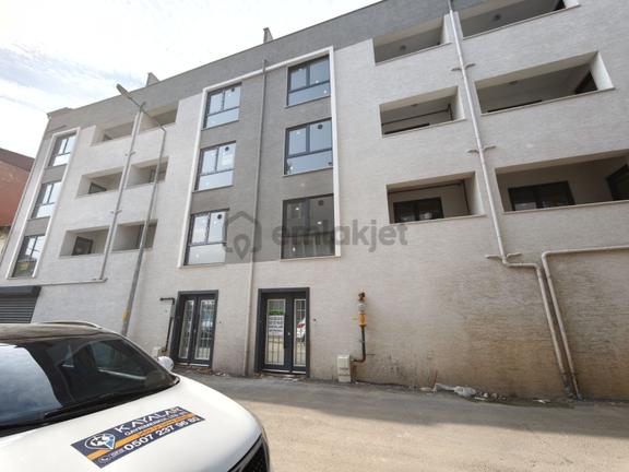 Demirtaşta 2+1 Geniş Arakat Daire 1