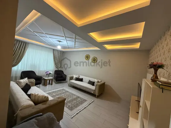 Hızlı 21 Gayrimenkulden Fırsat 3+1 Otogar Karşısı Satılık Daire 1