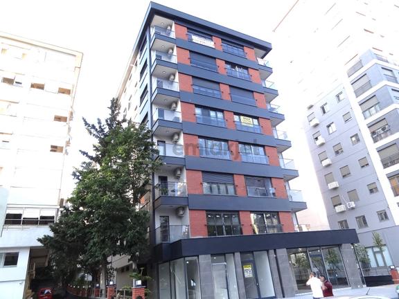 Erenköy Minibüs Cad.sıfır Kiralık Kombili Lüks Daire 3+1,116m2. 1