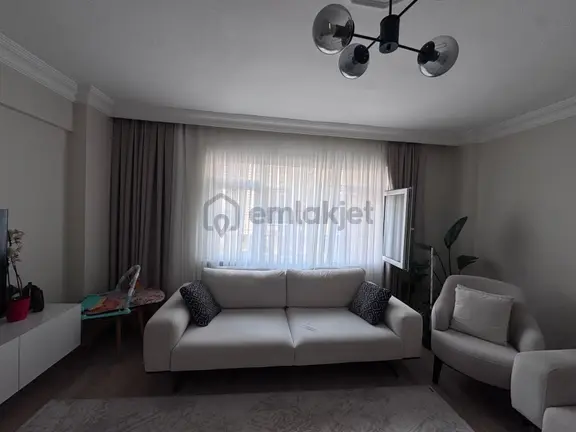 Kartaltepe'de Caddede Geniş, Ferah, 2+1 Ara Kat Fırsat Daire 2