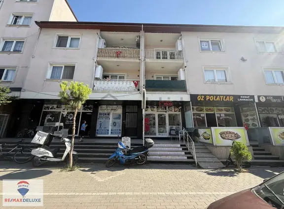 Kartepe/dumlupınar Mah 'sinde 3+1 Kiralık Daire 1