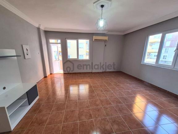 Alanya Mahmutlar Mahallesi'nde Kiralık 2+1 Ayrı Mutfak Daire 2