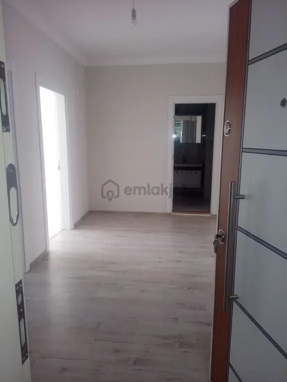 Amasya Suluova Yeni Mahalle Atatürk Bulvarı Üzerinde 2+1 110 M2 Daire Arakat 1