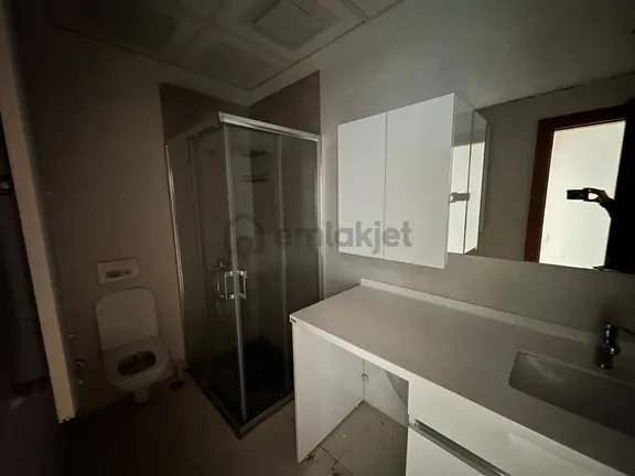Kiptaş'ta 4 Yıllık 3+1 Site İçi Modern Krediye Uygun Daire 1