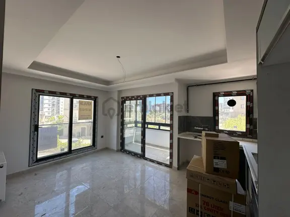 Kiralik Sıfır Kuyuluk Ta Site İçi 1+1 Üç Cepheli Geniş 2