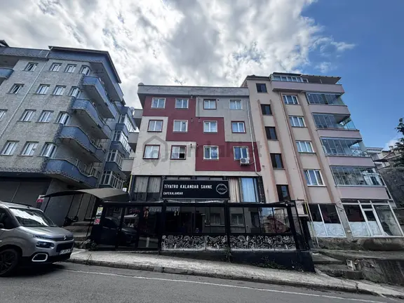 Kalkınma'da Ktü'ye Yakın Konumda Kiralık Eşyalı 1+1 Daire 1