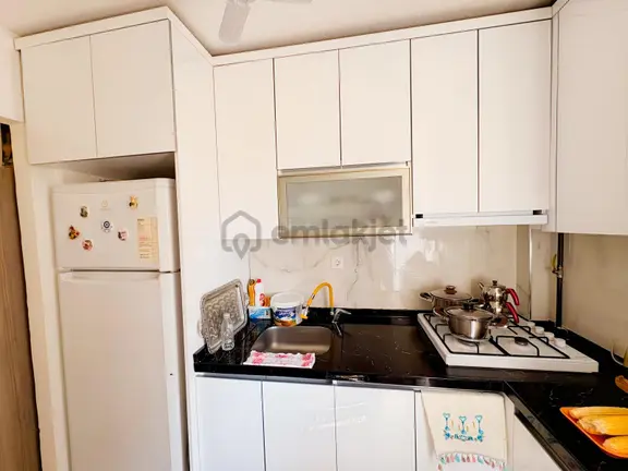 Albayrak'dan Jandarma Yakını 1+1 Ara Kat Ön Cephe Fırsat Daire 2