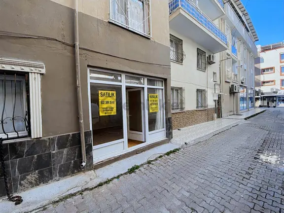 İzmir Bornova Yeşilovada Kiralık Dükkan 1