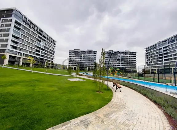 -yazır Mah Altın Yaşam'da Sıfır 4.5+1 Cam Balkonlu Kiralık Daire 1