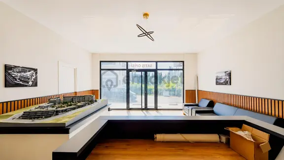 Yalova Çınarcık Cennet Yalova Sitesi'nde Satılık Dükkan 2