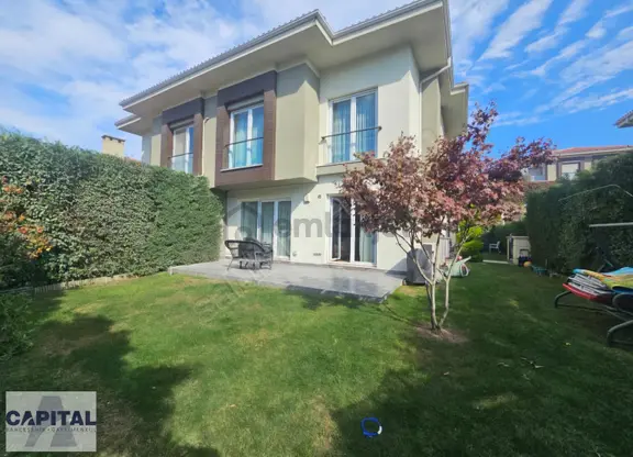 Bahçeşehir Eston Şehir 5 Sitesinde Satılık Villa 1