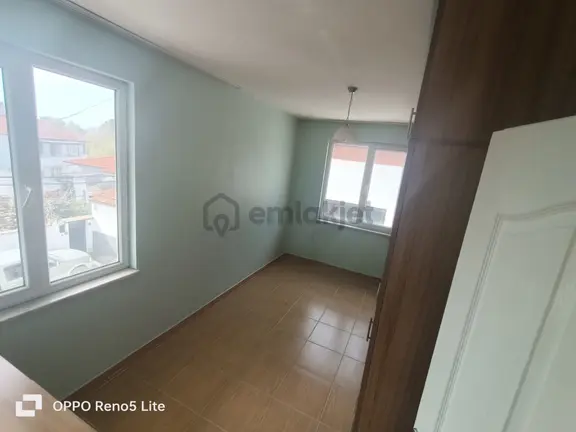 Güre Merkezde Müstakil Arsada 2 Adet Daire Tek Fiyat 2