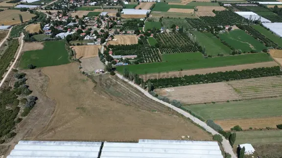 Vip Gayrimenkul'den Çaybaşı. Asfalt Yol Cepheli 20.000m² Tarla 2