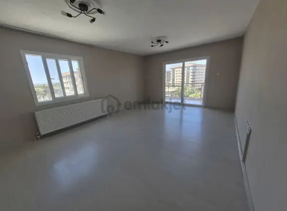 Egekent 2'de Kiralık 3+1 Daire, 130m², Asansörlü Ve Doğalgazlı 1
