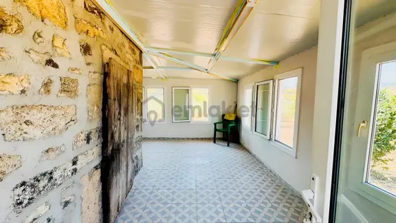 Foça Yenibağarası Mah. Kiralık Müstakil Ev 2