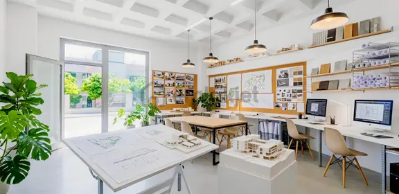 Avlu Bodrum İş Merkezi'nde 42,5 M² Ön Cephe Kiralık Dükkan 1