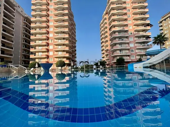 Alanya Mahmutlar’da Denize Sıfır, Panoramik Manzaralı Ultra Lüks 3+1 Dubleks 2