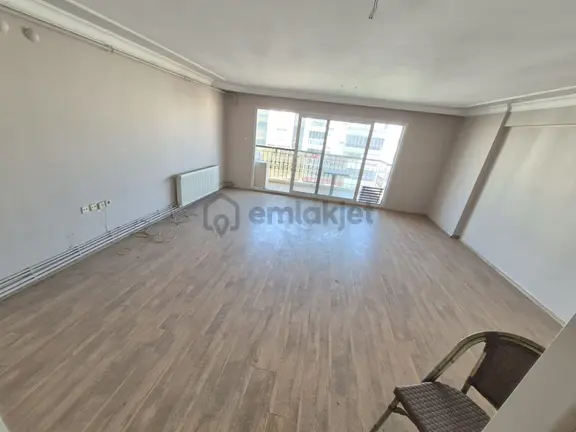 İzmir Konak Eşrefpaşa//(izmirpark Av.m)yanı/asansörlü135m2/3+1 Arakat Otoparklı Geniş Balkonlu Daire 2