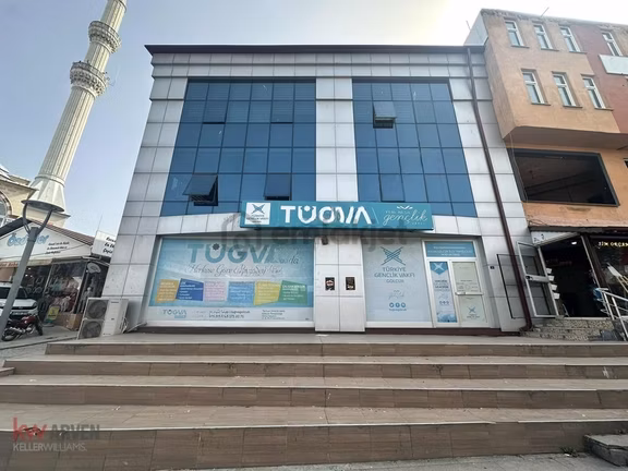 Gölcük Belediye Yanı | 10 Yıllık Kurumsal Kiracılı Komple Bina 1