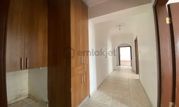 Bağlum Bulvara 2 Bina Mesafede Kök Tapu Geniş M2 Üst Kat 2